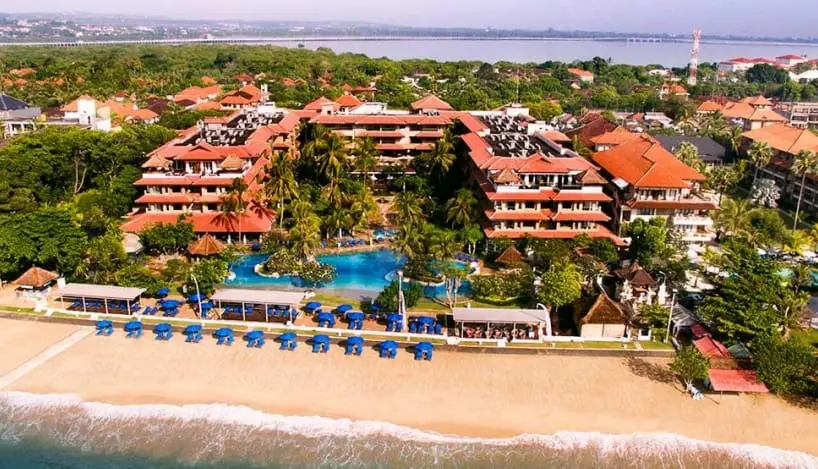 Beach Front 5 Stars Hotel