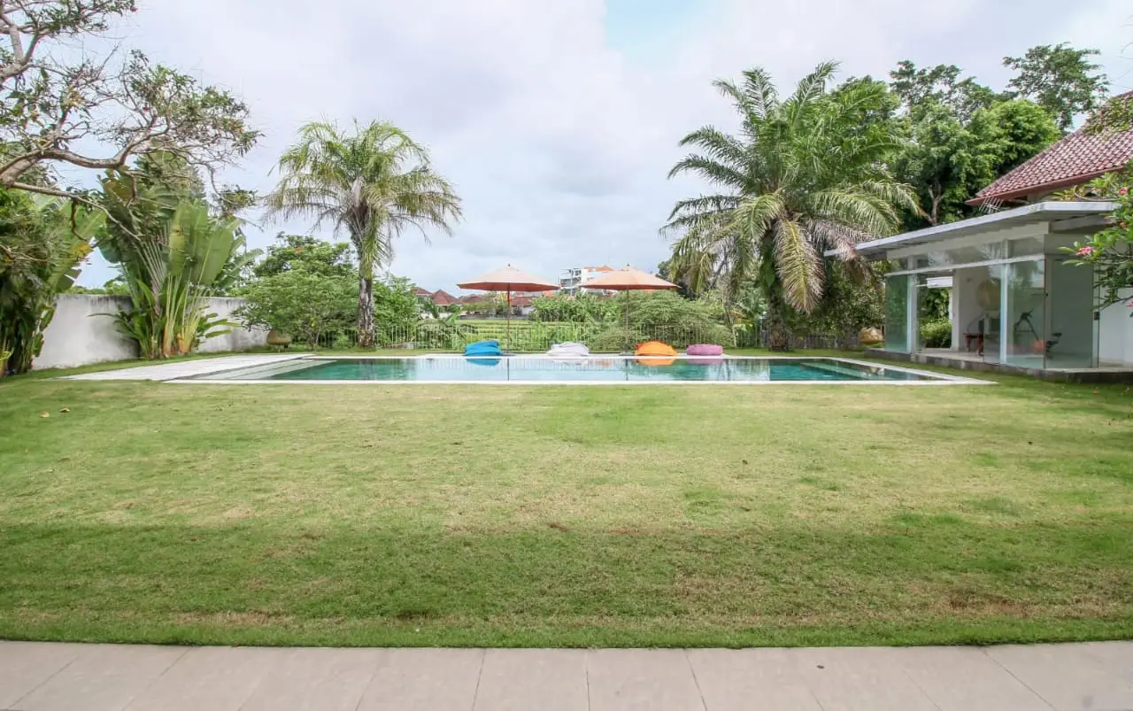 Luxury Villa Modern Rice Field View Umalas Kerobokan