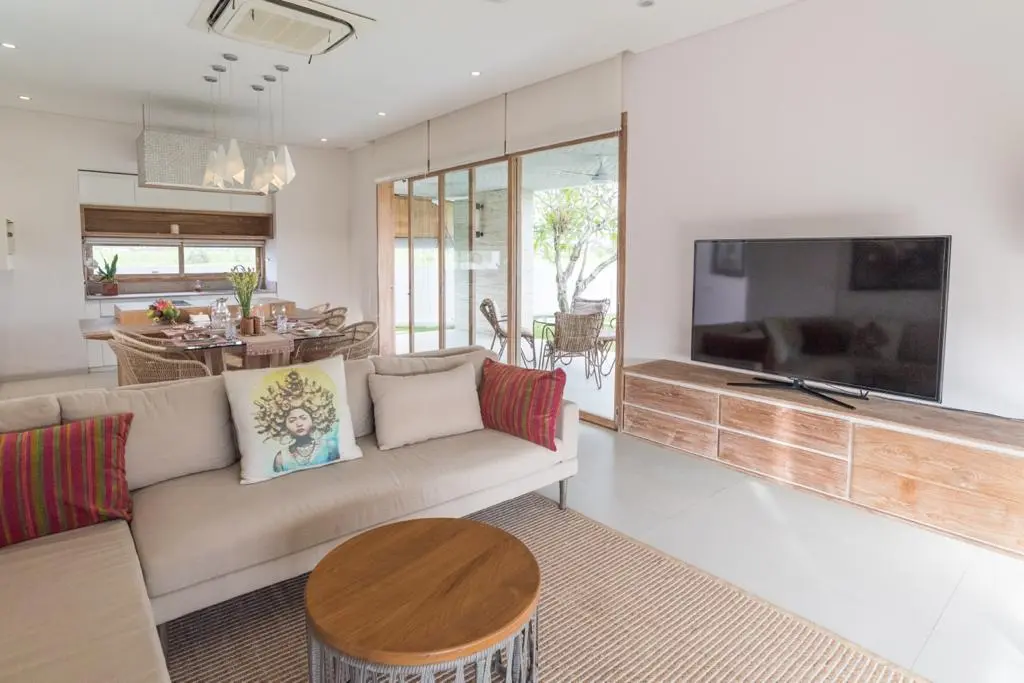 Tranquil Elegance: Luxurious Villa in the Heart of Cemagi