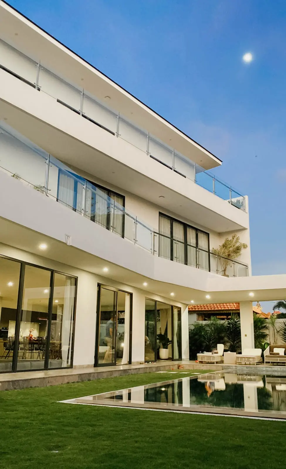 Luxury Villa With Rice Field & Sunset Views In Pererenan